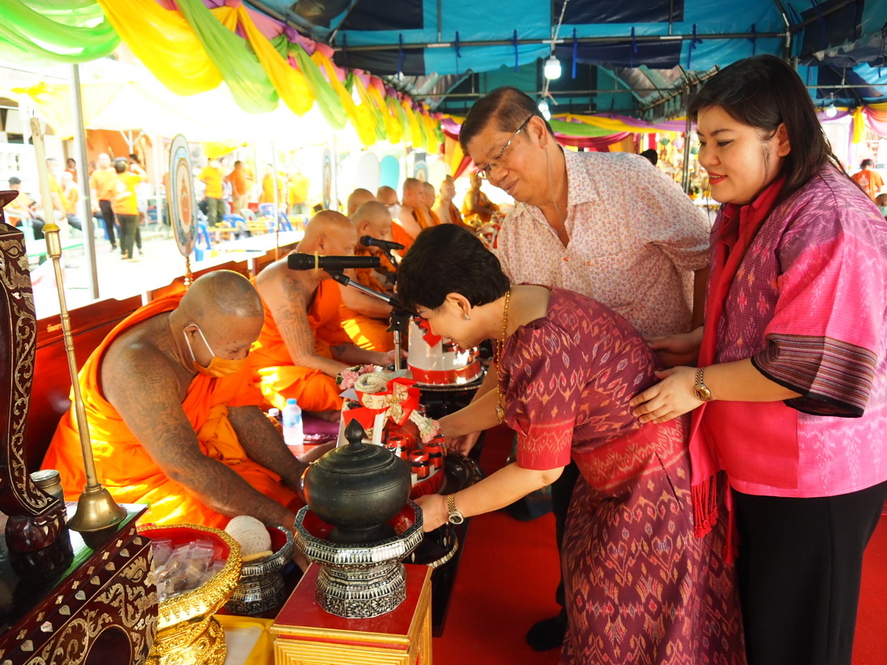 พิธีทำบุญอายุวัฒนมงคล ครบ 56 ปี ผู้ช่วยเจ้าอาวาสวัดมหาวงษ์และพิธีไหว้ครู