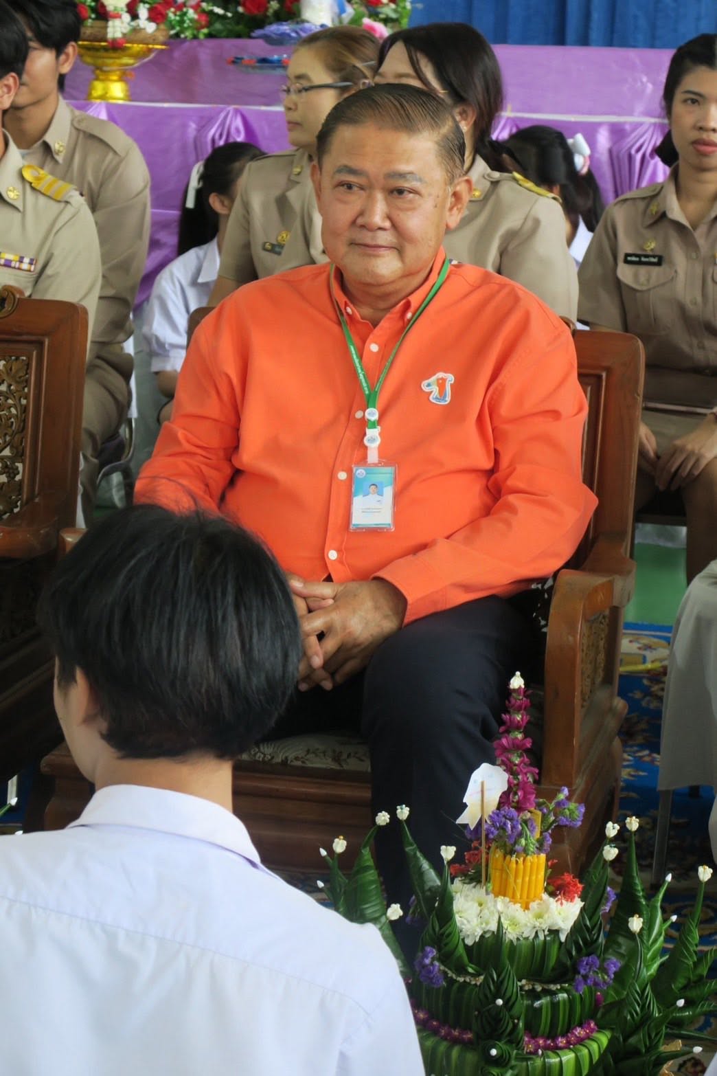 อนุพนธ์ เดชวรสุทธิ -Anuphon  Dejvorrasutthi นายกเทศมนตรีเมืองปากน้ำ สมุทรปราการ  พร้อมด้วย 🔸นายนิพนธ์ เดชวรสุทธิ รองนายกเทศมนตรีฯ  🔸นายชัย ชัยพัฒนศักดิ์ รองนายกเทศมนตรีฯ  🔸ดร.ประสิทธิ์ เจตน์ทรงธรรม ที่ปรึกษานายกเทศมนตรีเมืองปากน้ำ สมุทรปราการ 🔸นางสาวอังนรา อินแพง ประธานสภาเทศบาลฯ และทีมงานสมาชิกสภาเทศบาลเมืองปากน้ำ สมุทรปราการ ร่วมพิธีไหว้ครูประจำปี 2569 ณ โรงเรียนปากน้ำศิริวิทยานุสรณ์