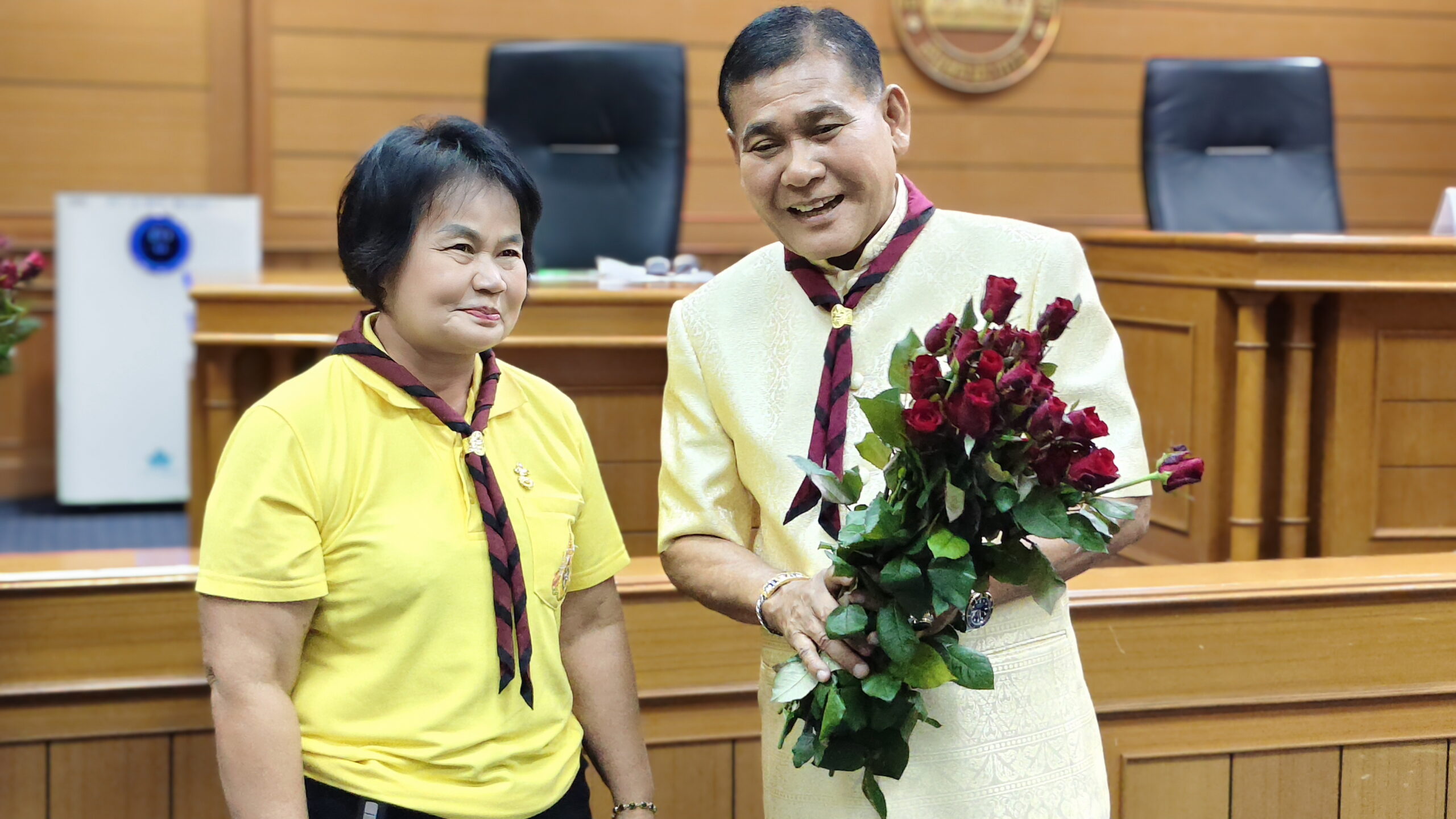 สุนทร ปานแสงทอง นายก อบจ.สมุทรปราการและ ประธานชมรมลูกเสือชาวบ้านอำเภอบางพลีได้รับเลือกเป็นประธานชมรมลูกเสือชาวบ้านจังหวัดสมุทรปราการโดยมีประธานชมรมลูกเสือชาวบ้านทั้ง 6 อำเภอเป็นผู้โหวดเลือก เมื่อเวลา 13.30 น.วันที่ 4 กันยายน 2569 ที่ห้องประชุมชั้น 4 องค์การบริหารส่วนจังหวัดสมุทรปราการได้มีการจัดประชุมเพื่อเลือกตั้งประธานชมรมลูกเสือชาวบ้านจังหวัดสมุทรปราการแทนตำแหน่งที่ว่างแทนนายชนม์สวัสดิ์ อัศวเหม วาระการดำรงตำแหน่งประจำปี 2569 – 2570 ตามระเบียบคณะกรรมการบริหารลูกเสือแห่งชาติ ว่าด้วยลูกเสือชาวบ้าน พ.ศ.2553 หมวด3 การบริหารงานลูกเสือชาวบ้าน ข้อ 20 กำหนดให้มีชมรมลูกเสือชาวบ้านจังหวัด และชมรมวิทยากรลูกเสือชาวบ้านจังหวัด ดำเนินการบริหารงานกิจการลูกเสือชาวบ้านจังหวัดให้มีความเจริญรุ่งเรืองสืบไป นายสุนทร ปานแสงทอง ประธานชมรมลูกเสือชาวบ้านจังหวัดสมุทรปราการคนใหม่ ได้กล่าวว่า ขอบคุณประธานชมรมลูกเสือแต่ละอำเภอและคณะกรรมการที่ได้เสียสละเวลามาประชุมคัดเลือกประธานชมรมลูกเสือชาวบ้านจังหวัดสมุทรปราการที่ว่างลง โดยเฉพาะลูกเสือชาวบ้าน เป็นการรวมตัวของประชาชนเพื่อเสริมสร้างความสามัคคี, ความมีระเบียบวินัย, และการบำเพ็ญประโยชน์เพื่อพัฒนาท้องถิ่น รวมถึงเป็นกำลังภาคประชาชนในการช่วยเหลือสังคม ส่งเสริมความรักชาติ และการป้องกันประเทศ โดยนำกระบวนการลูกเสือมาอบรมให้ประชาชนในท้องถิ่นได้เรียนรู้และพัฒนาต่อไป