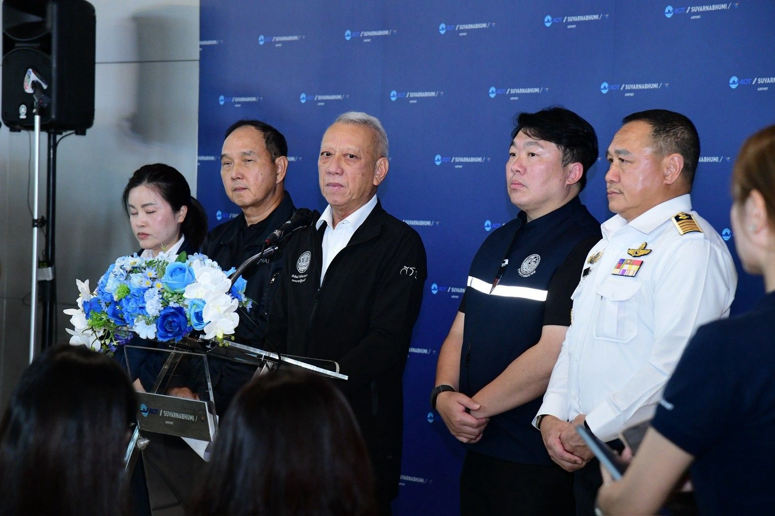 “พิพัฒน์” นั่งหัวโต๊ะแก้ปัญหากระเป๋าสัมภาระตกค้างสุวรรณภูมิ ผนึกกำลังทุกหน่วยงาน เร่งช่วยเหลือและเยียวยาผู้โดยสาร–ฟื้นบริการกลับสู่ภาวะปกติ พร้อมเร่งสร้างความเชื่อมั่นให้แก่ผู้โดยสาร