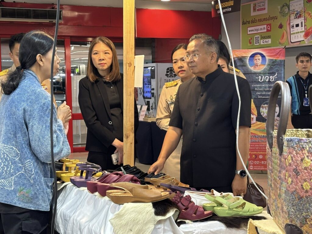 จังหวัดสมุทรปราการ จัดกิจกรรมตลาด “เชื่อมโยงสินค้า ราคาประหยัด