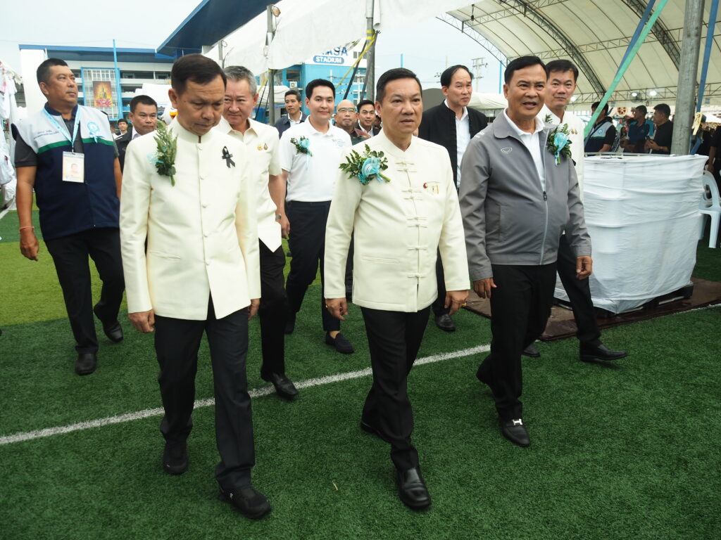 โดยมี โดย ท่านอรรษิษฐ์ สัมพันธรัตน์ ปลัดกระทรวงมหาดไทย เป็นประธานในพิธีเปิด นายศุภมิตร ชิณศรี ผู้ว่าราชการจังหวัดสมุทรปราการ นายณัชวันก์ อัลภาชน์ เตชะเสน รองผู้ว่าราชการจังหวัดสมุทรปราการนายอัครวัฒน์ อัศวเหม รองนายกองค์การบริหารส่วนจังหวัดสมุทรปราการ นางอรัญญา สุวรรณบุตร นายกเทศมนตรีตำบลแพรกษา ดร.ยงยุทธ สุวรรณบุตร อดีตสมาชิกสภาผู้แทนราษฎร เขต 2 จังหวัดสมุทรปราการ (สมัยที่ 25) และที่ปรึกษากิตติมศักดิ์นายกเทศมนตรีตำบลแพรกษา ผู้แทนจากองค์กรปกครองท้องถิ่นในพื้นที่ 9 จังหวัดภาคตะวันออก และหน่วยงานที่เกี่ยวข้องร่วมพิธีเปิดการแข่งขันในครั้งนี้
